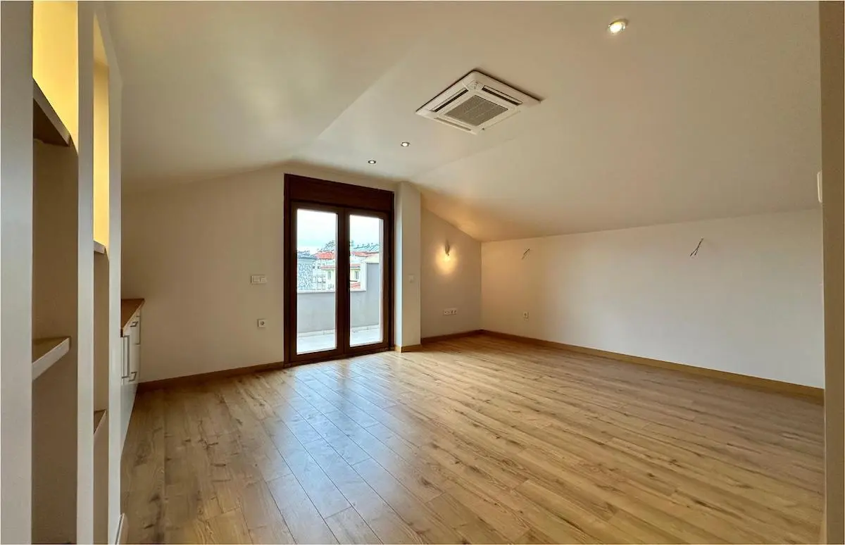 Large room